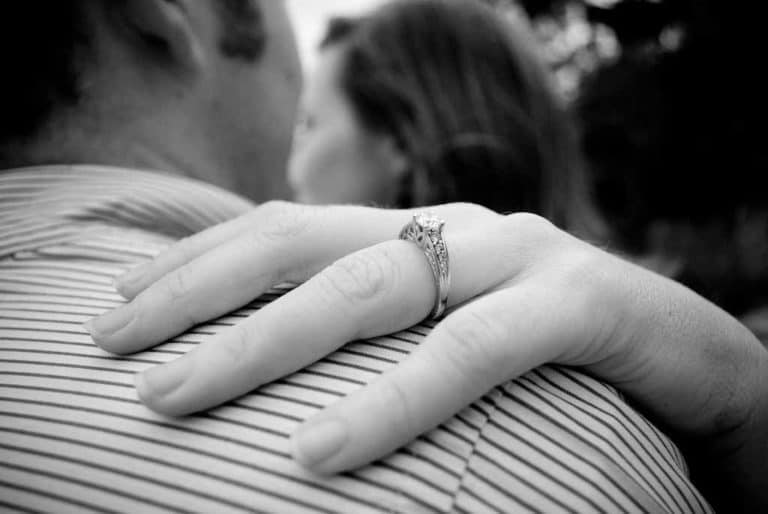 engagement-ring-hand