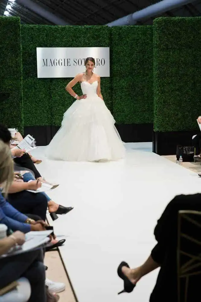 model-in-gown-at-the-knot-las-vegas