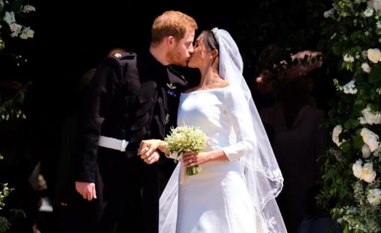Prince Harry KISS