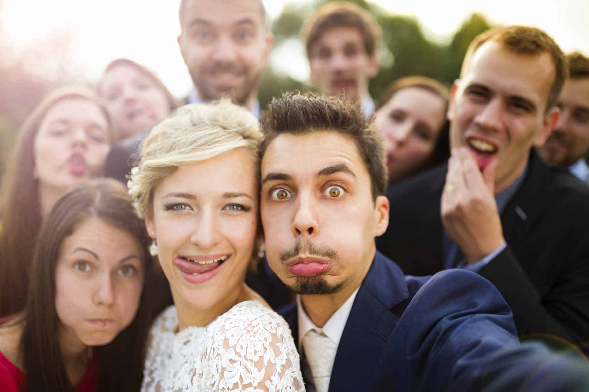 Silly-faces-from-wedding-party