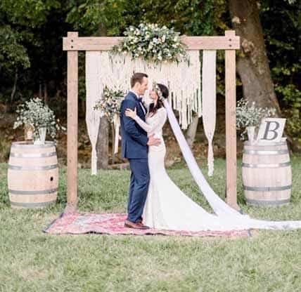 Savvy Weddings: Shelby and Zach Boswell