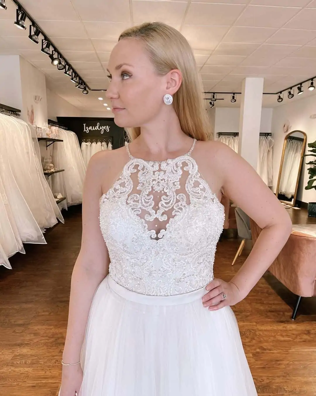 wedding dress trends 2022