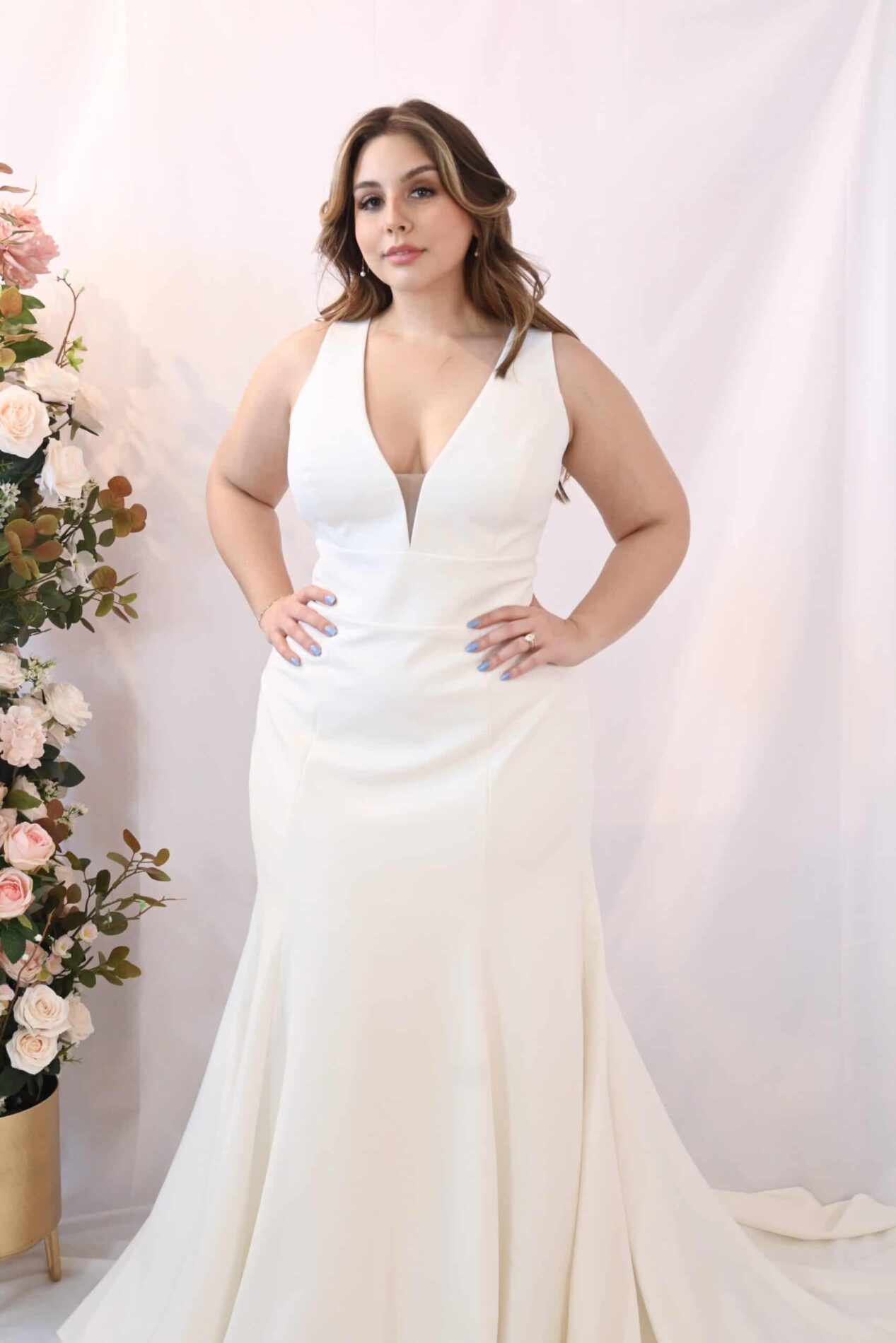 Savvy Bridal Curvy Crepe Smooth Fitted Fitted Trumpet Wedding Dress - Hillary