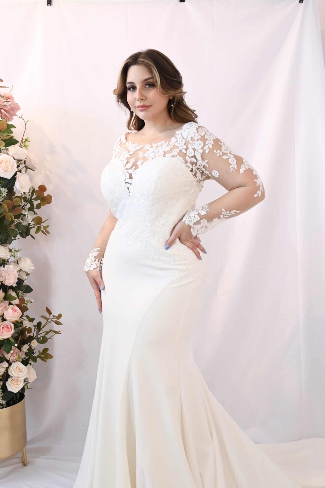 Savvy Bridal Curvy Long Sleeve Lace Romantic Fitted Wedding Dress - Caroline