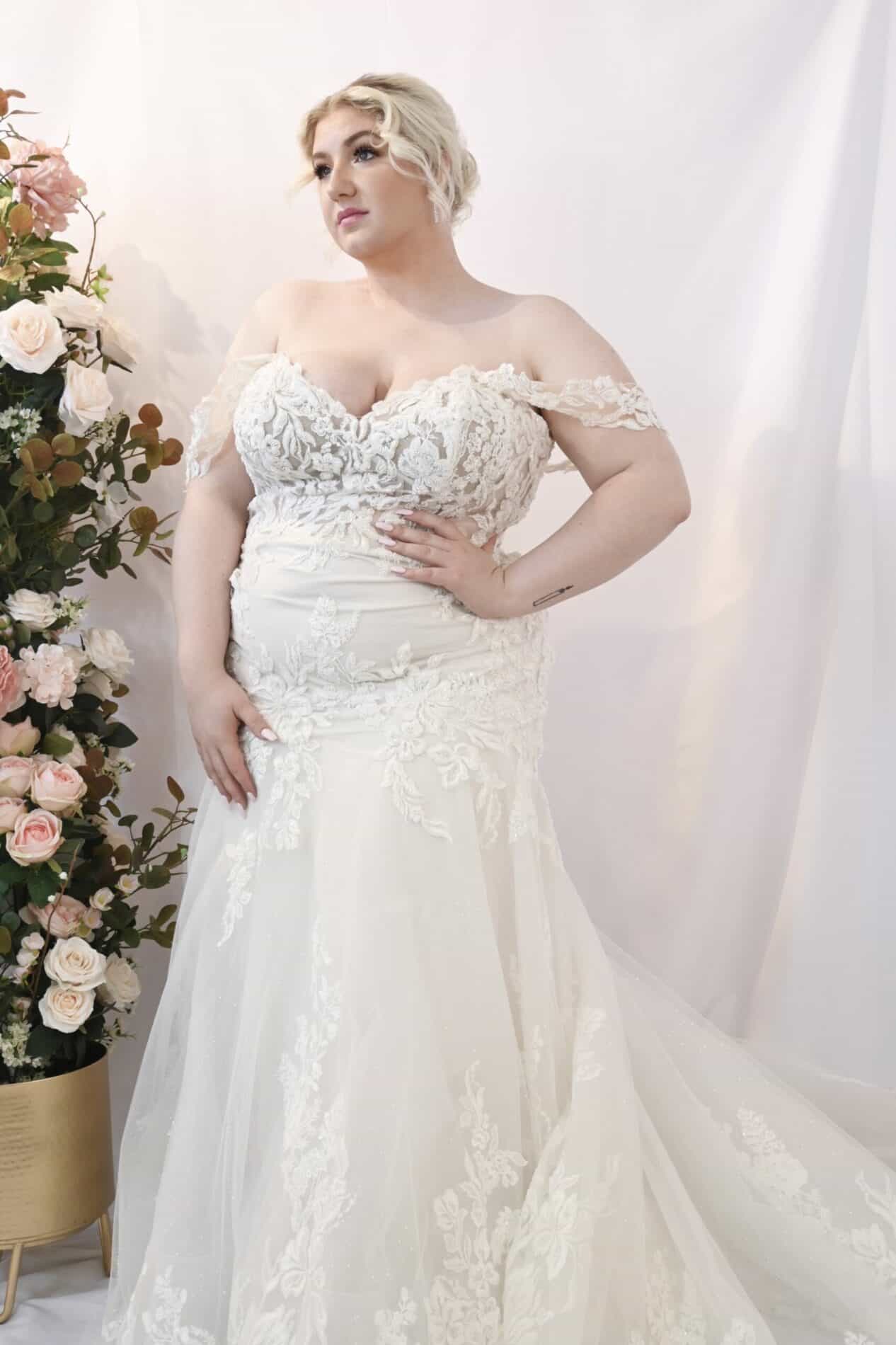 Savvy Bridal Curvy Off the Shoulder Beaded Lace Fitted Mermaid Wedding Dress - C623