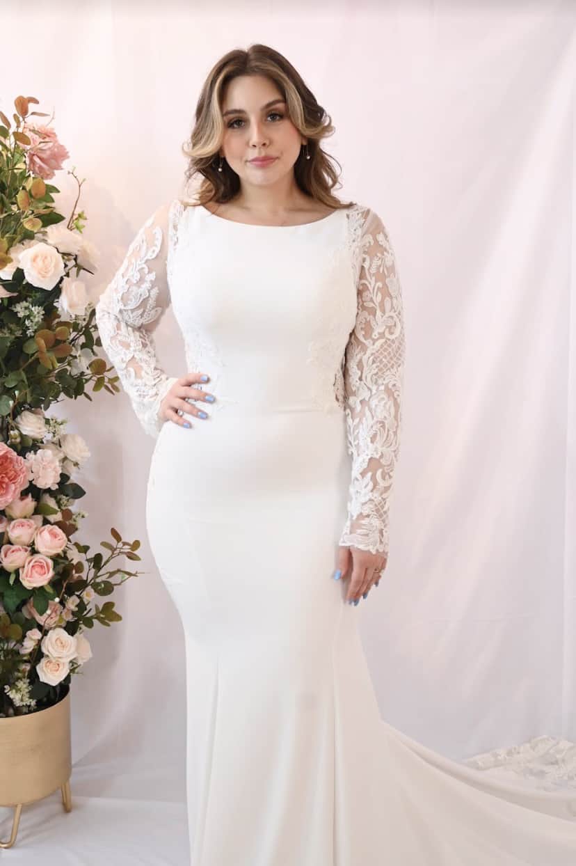 Savvy Bridal Curvy Long Sleeve Lace Romantic Fitted Wedding Dress - Vienna