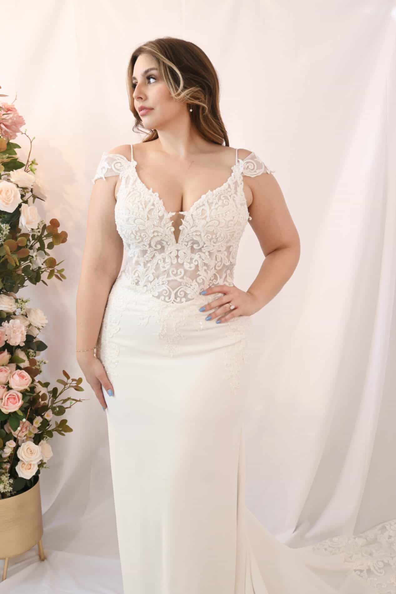 Savvy Bridal Curvy Detailed Beaded Bodice Lace Fitted Wedding Dress - Envy