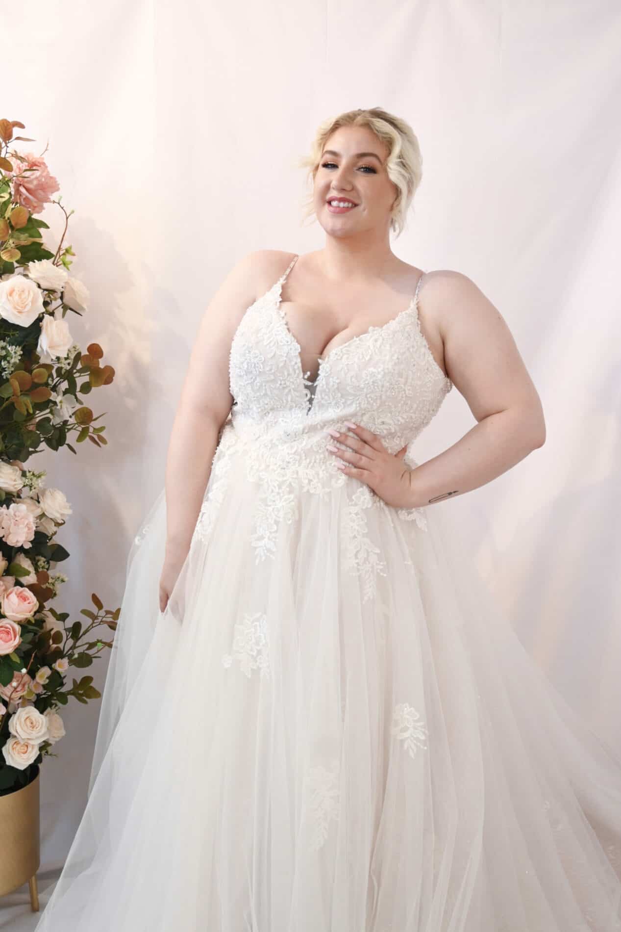 Savvy Bridal Curvy Detail Sparkle Lace A-Line Skirt Wedding Dress - Avery