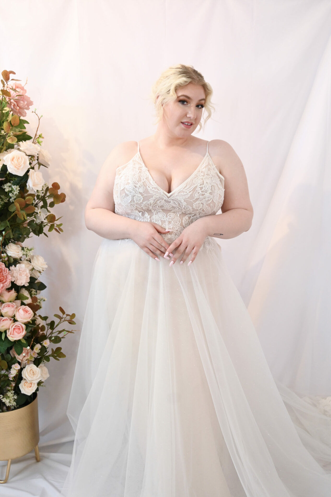 Savvy Bridal Curvy Simple Romantic Lace A-Line Skirt Wedding Dress - Penny