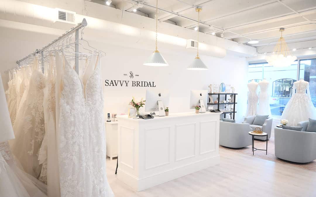 6 Benefits of Shopping Local for Your Wedding Dress