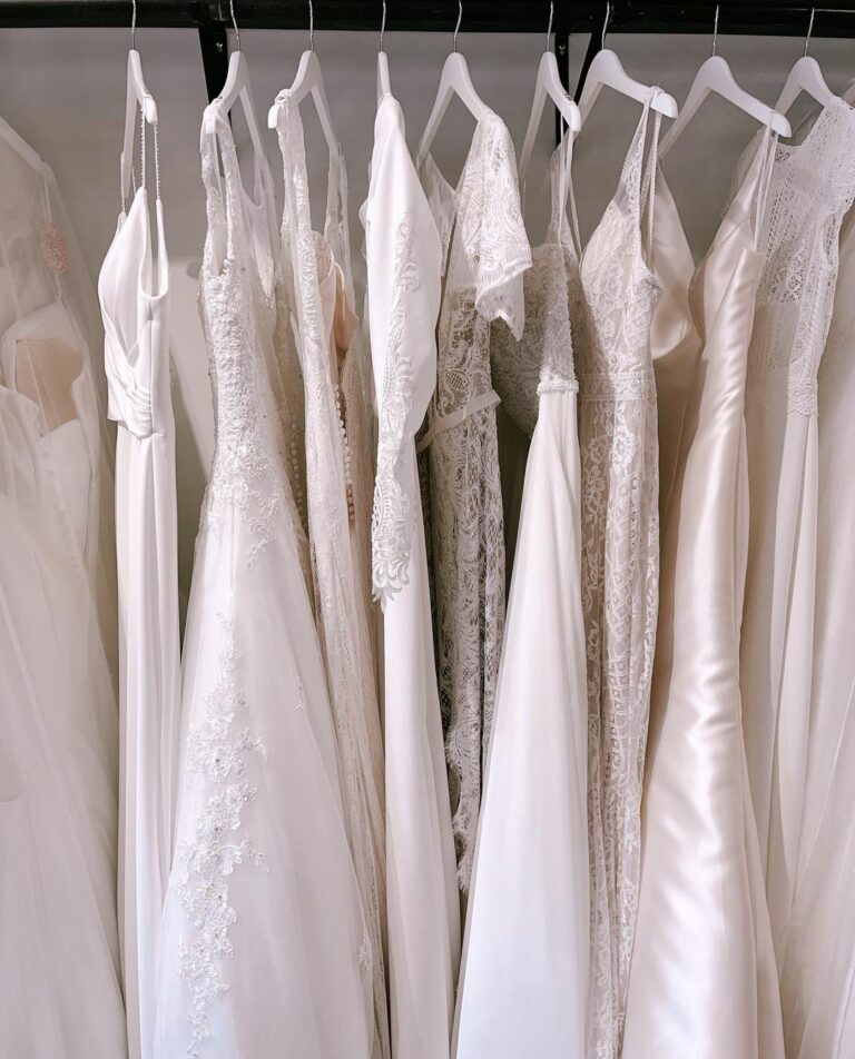 what to wear to try on wedding dresses