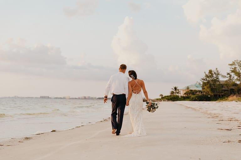 choosing a beach wedding dress