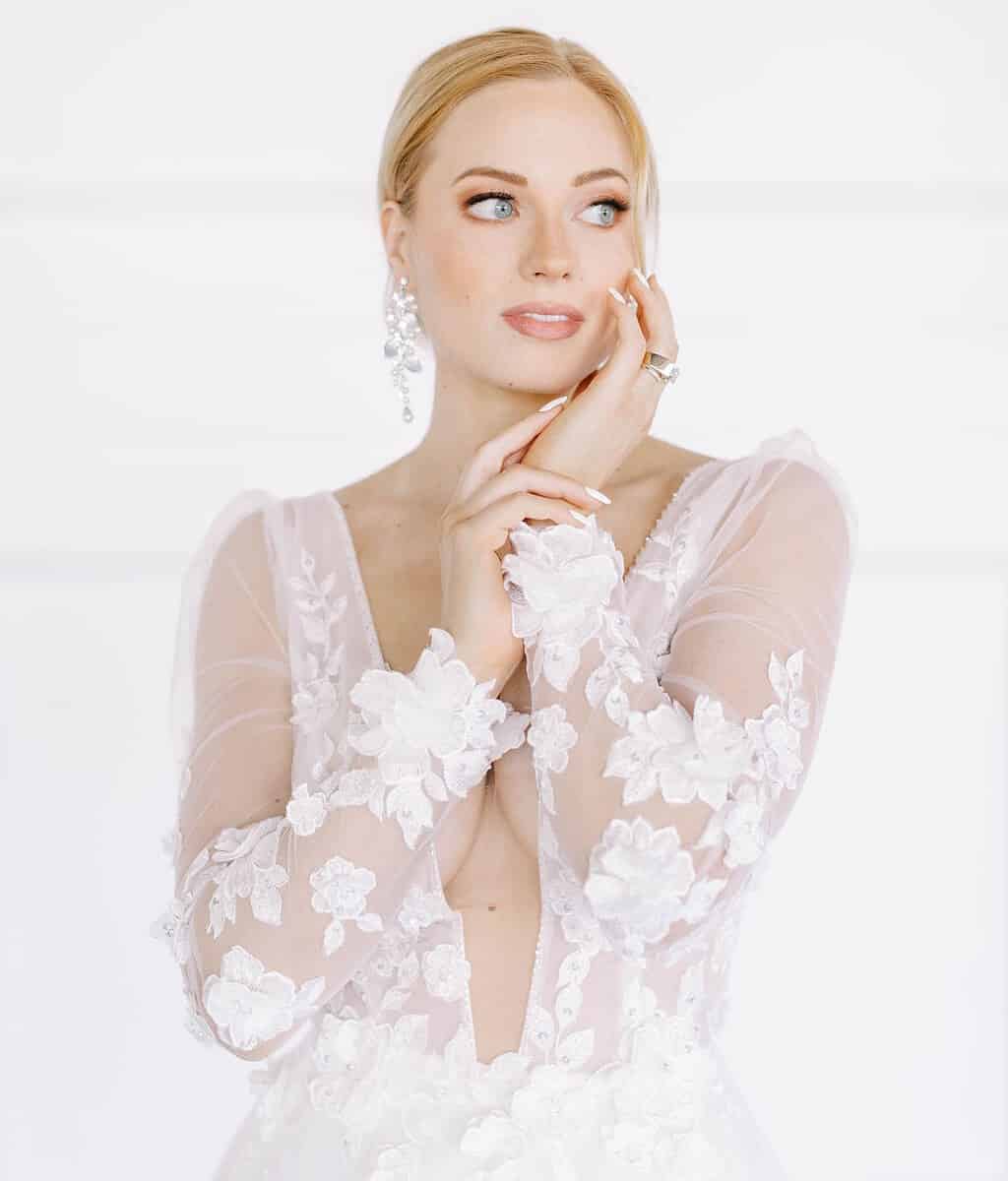 11 Different Types of Lace Explained - Savvy Bridal