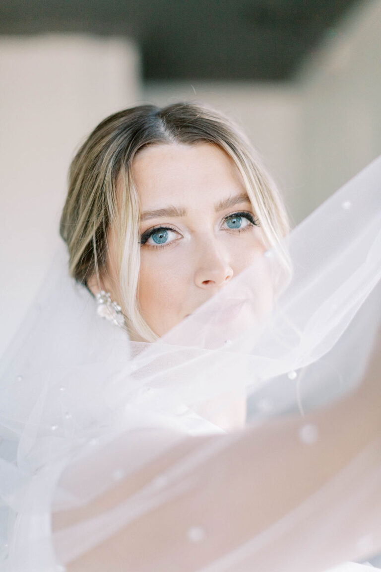 Choosing Your Bridal Accessories