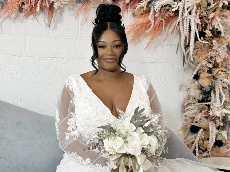 curvy bride wedding gown