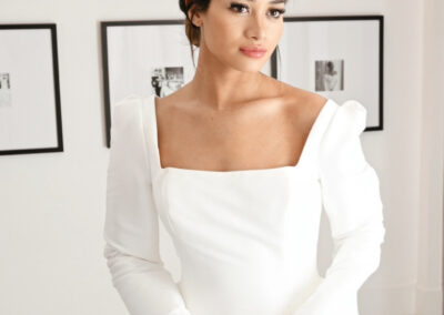 What Wedding Dresses Suit Small Busts?