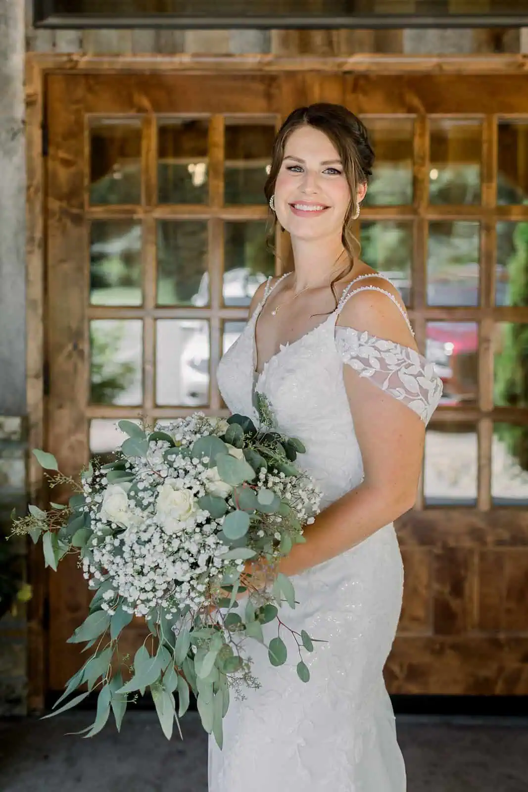 Beautiful bride in her Gorgeous wedding gown