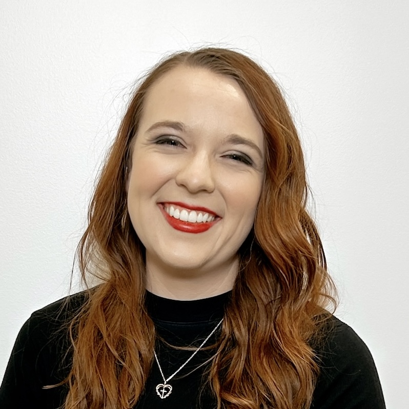 savvy bridal stylist