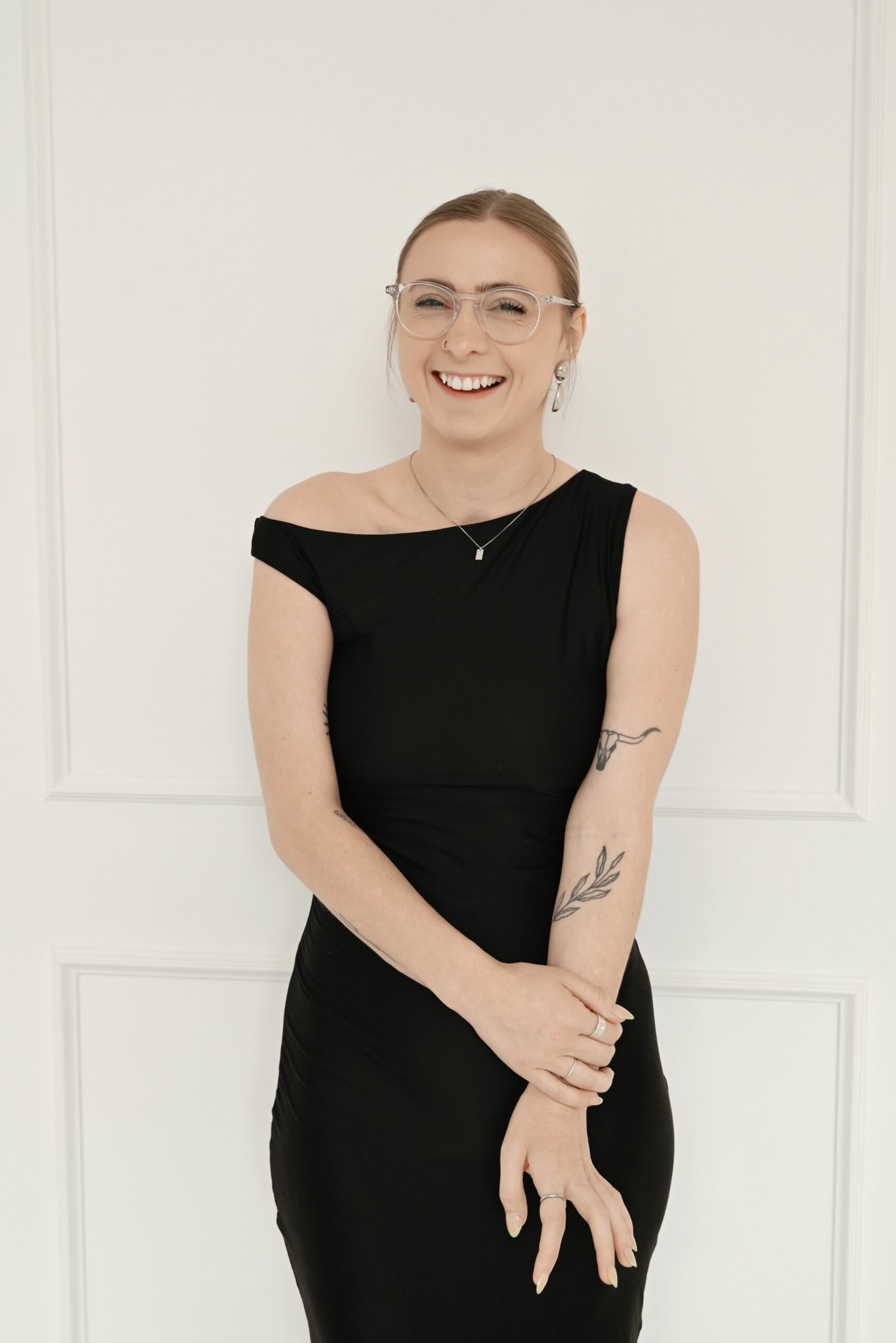 savvy bridal stylist