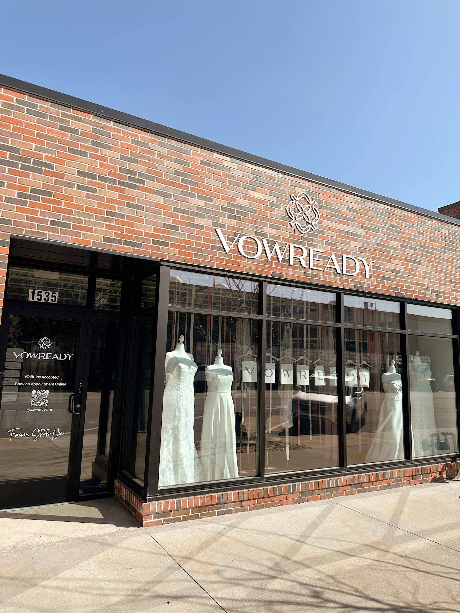 vow ready front store