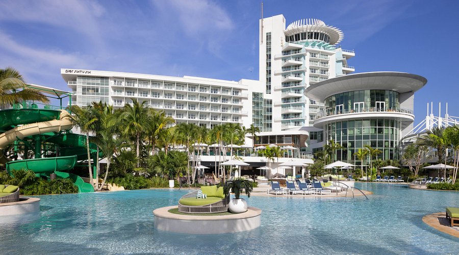 Pier Sixty-Six Resort & Marina