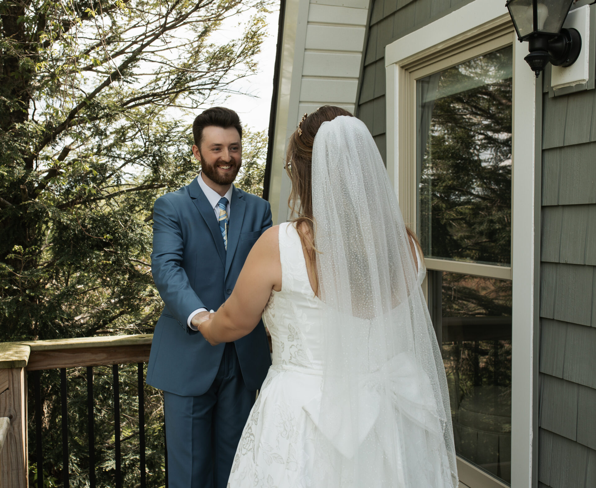 Savvy Bride Leah and her husband Kobi