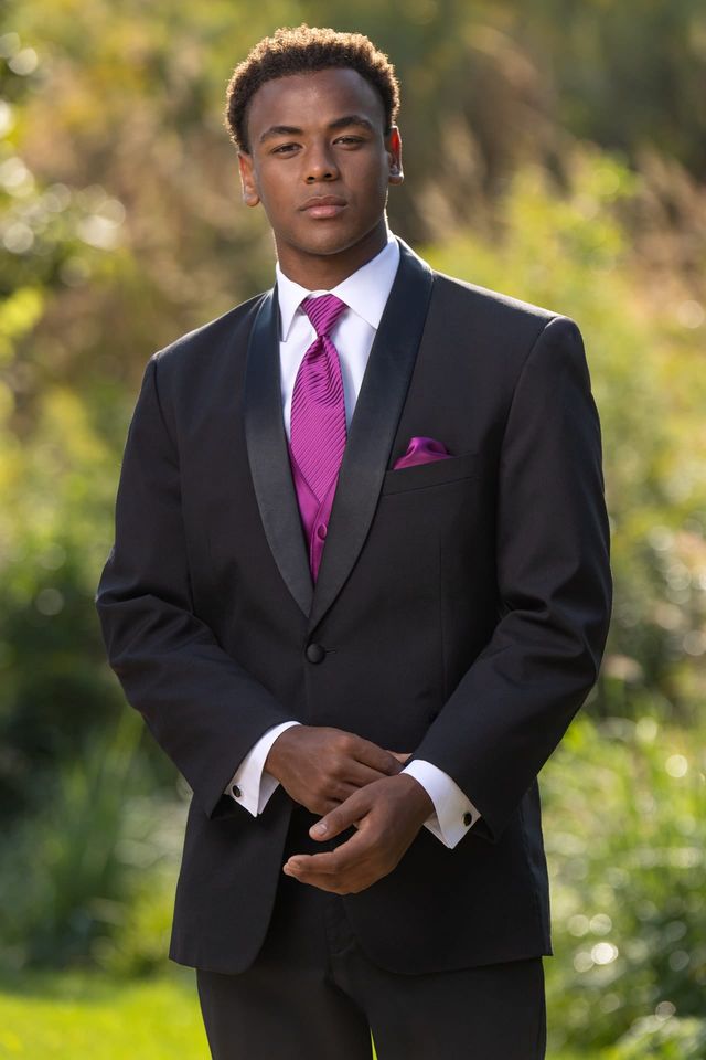 stephen-geoffrey-cyprus-tuxedo